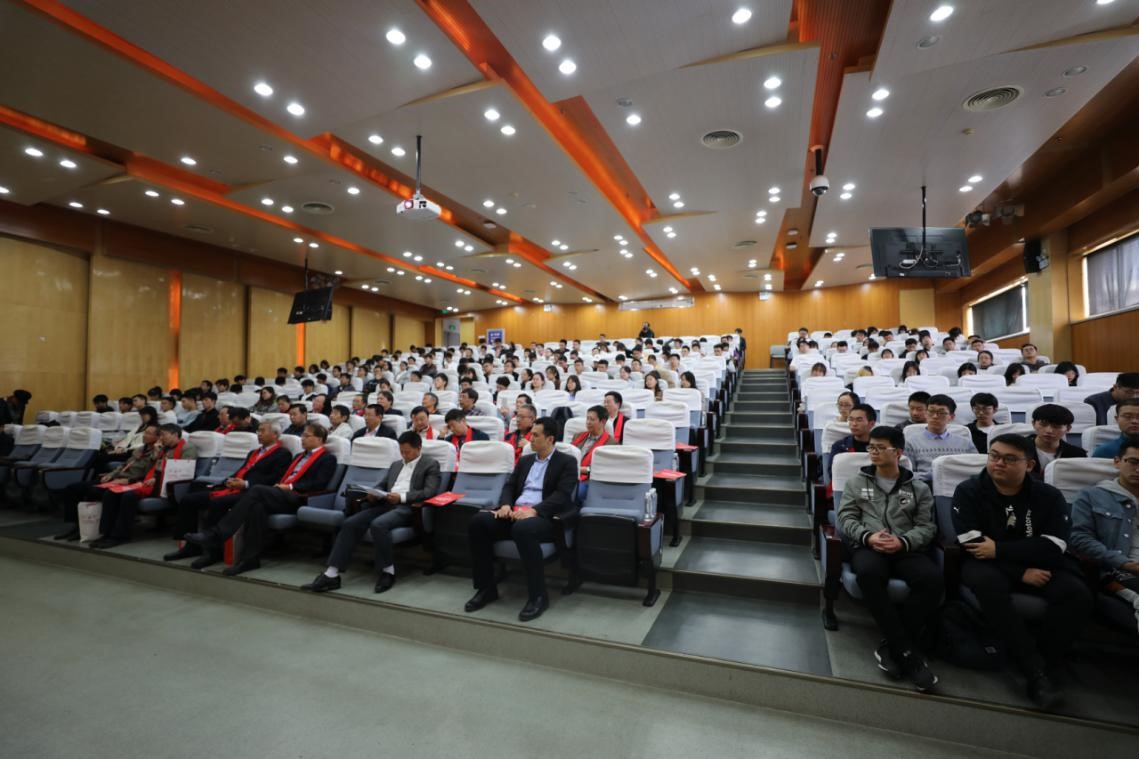 Donation and Prize-awarding Ceremony of “Senior Scholarship of 2-781 Class” in the School of Elec