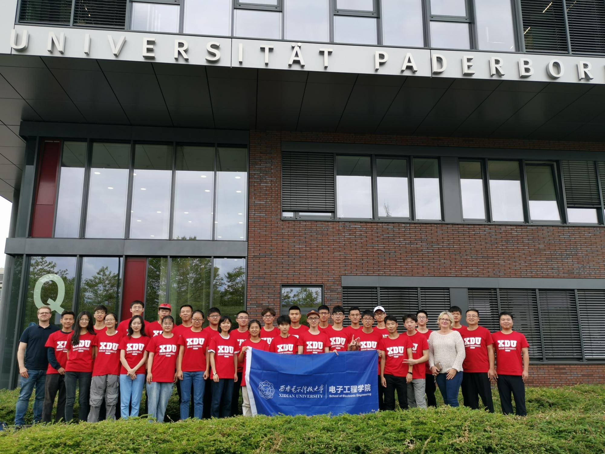 Comprehensive Study---A Report of Communication and Exchange of the Students of the School of Electronic Engineering in the University of Paderborn
